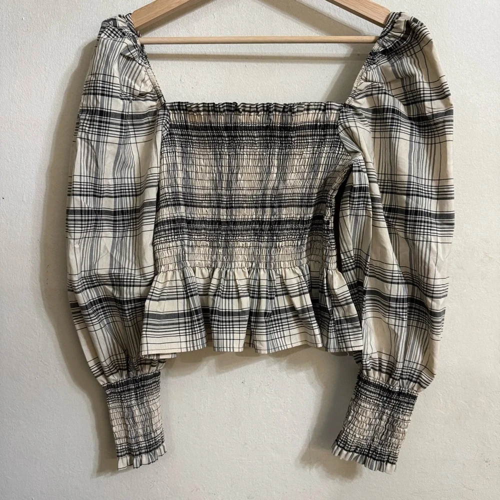 Zara square neck